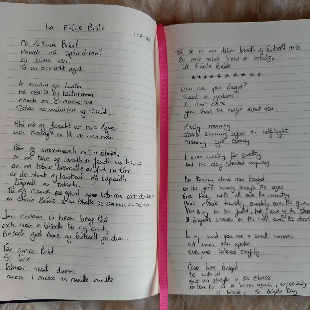 Picture of 'Children' card from Messages from Messages from the fairies Oracle Card deck by Doreen Virtue. A little girl with butterfly wings looks up at the sky